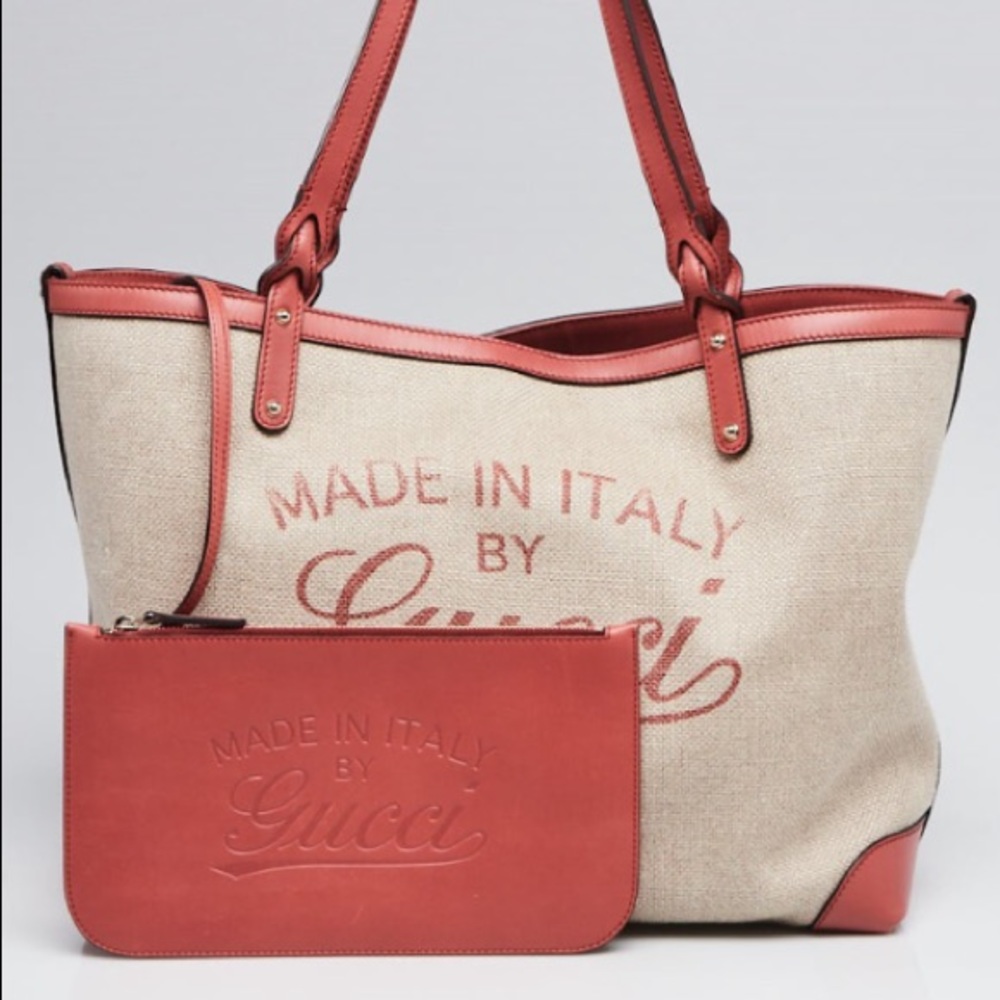 💎✨AUTHENTIC RARE✨💎Gucci tote with zipper pouch